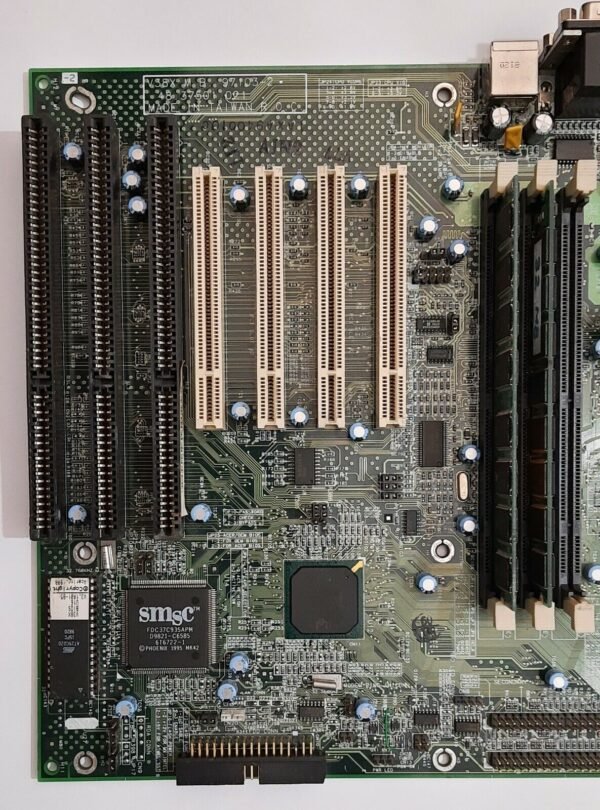 ACER V38X i430TX Sockel 7 ISA Mainboard + Intel Pentium MMX 233MHz + 64MB RAM - Image 2