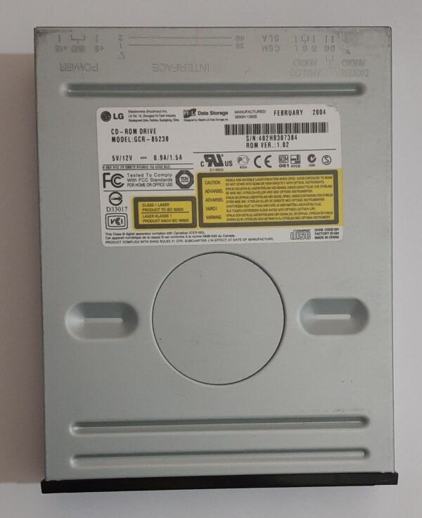 LG GCR-8523B 52x IDE CD-ROM-Laufwerk (retro, schwarz, 2004) - Image 2