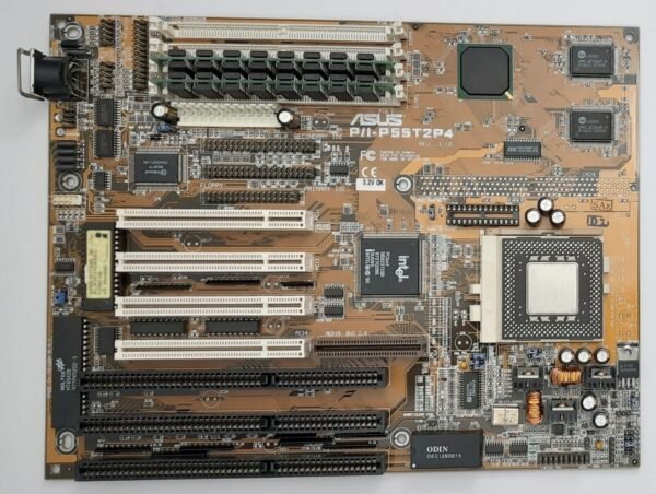 ASUS P/I-P55T2P4 Sockel 7 ISA retro Mainboard + Pentium MMX 200MHz + 64MB RAM