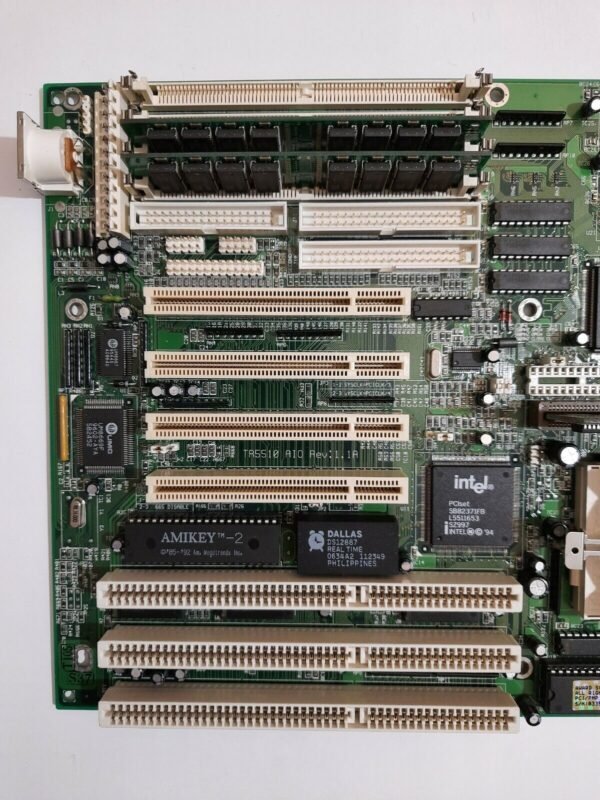 Elitegroup TR5510 AIO Sockel 7 ISA Mainboard + AMD K5 100MHz + 32MB EDO RAM - Image 2