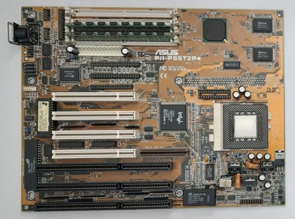 ASUS P/I-P55T2P4 Sockel 7 ISA retro Mainboard + Pentium MMX 200MHz + 32MB RAM