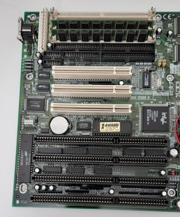 A-Trend ATC-1030 Sockel 7 ISA retro Mainboard + Pentium MMX 200MHz + 32MB RAM - Image 2