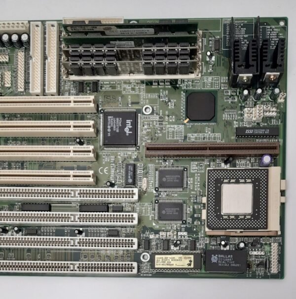 Elitegroup P5HX Sockel 7 ISA retro Mainboard + Pentium MMX 200MHz + 32MB RAM - Image 3