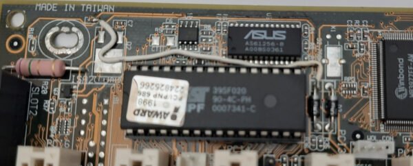 ASUS P3V4X Slot 1 AGP ISA retro Mainboard + Pentium III 667MHz + 384MB SD-RAM - Image 4