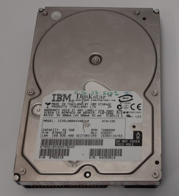 IBM Deskstar IC35L080AVVA07-0 IDE Festplatte (82GB, 7200U/min, retro, 2002)