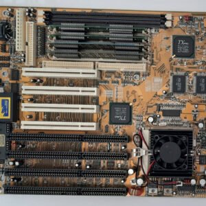 PCChips M560 Sockel 7 ISA retro Mainboard + Inte Pentium MMX 166MHz + 32MB RAM