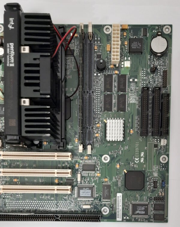 Intel RC440BX Slot 1 AGP ISA retro Mainboard + Pentium II 350MHz + 128MB SD-RAM - Image 3