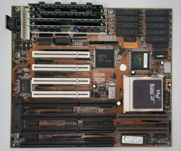 SOYO SY-030E2 VIP VLB ISA PCI 486 retro Mainboard + Intel 80486DX 33MHz + 16MB