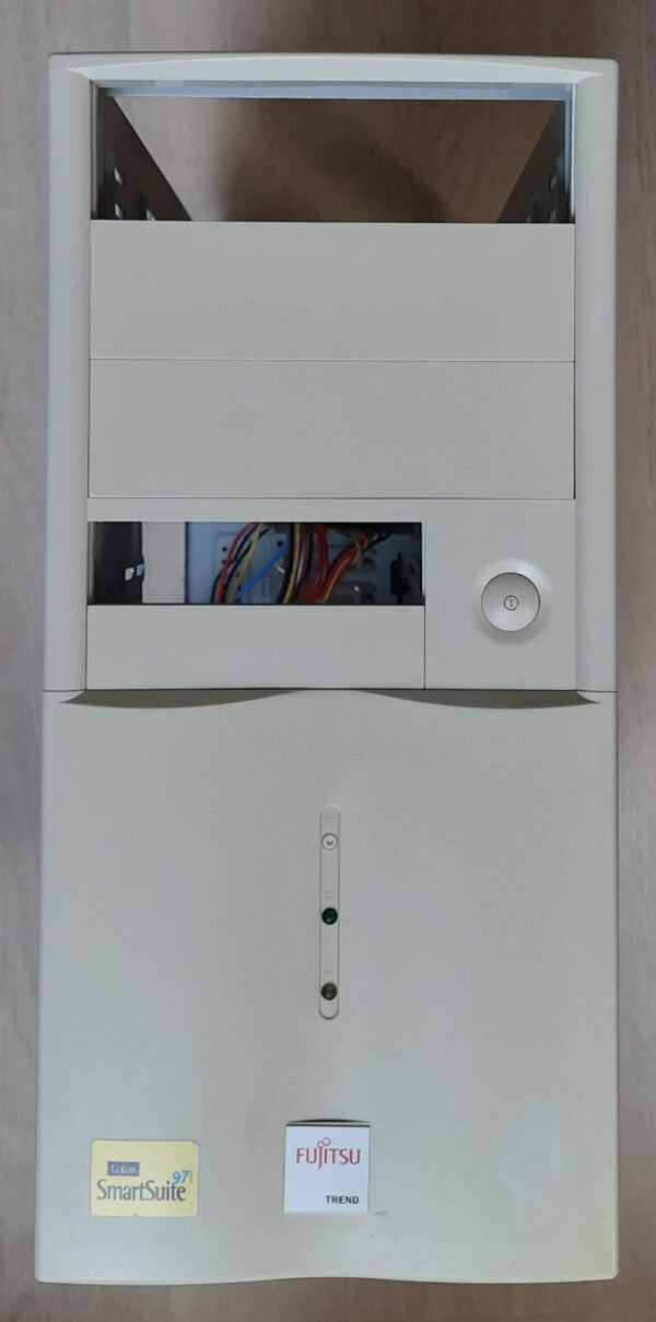 Retro PC AT Gehäuse (Fujitsu Trend, inkl. Netzteil, 1997)