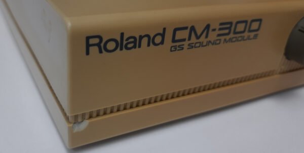 Roland CM-300 Sound Module (GS, retro) inkl. Netzteil & Midi-Kabel - Image 3