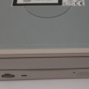 Panasonic / Apple CR-589-B 32x IDE CD-ROM-Laufwerk (retro, 1999)