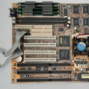 PCChips M537DMA33 Sockel 7 ISA retro Mainboard + Pentium MMX 166MHz + 32MB RAM