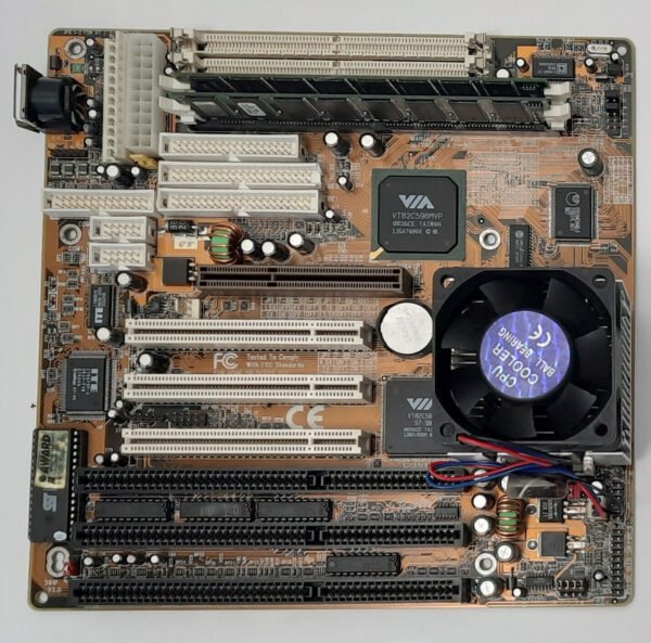 Shuttle HOT-591P Super Sockel 7 ISA AGP Mainboard + AMD K6-2 400MHz + 256MB RAM