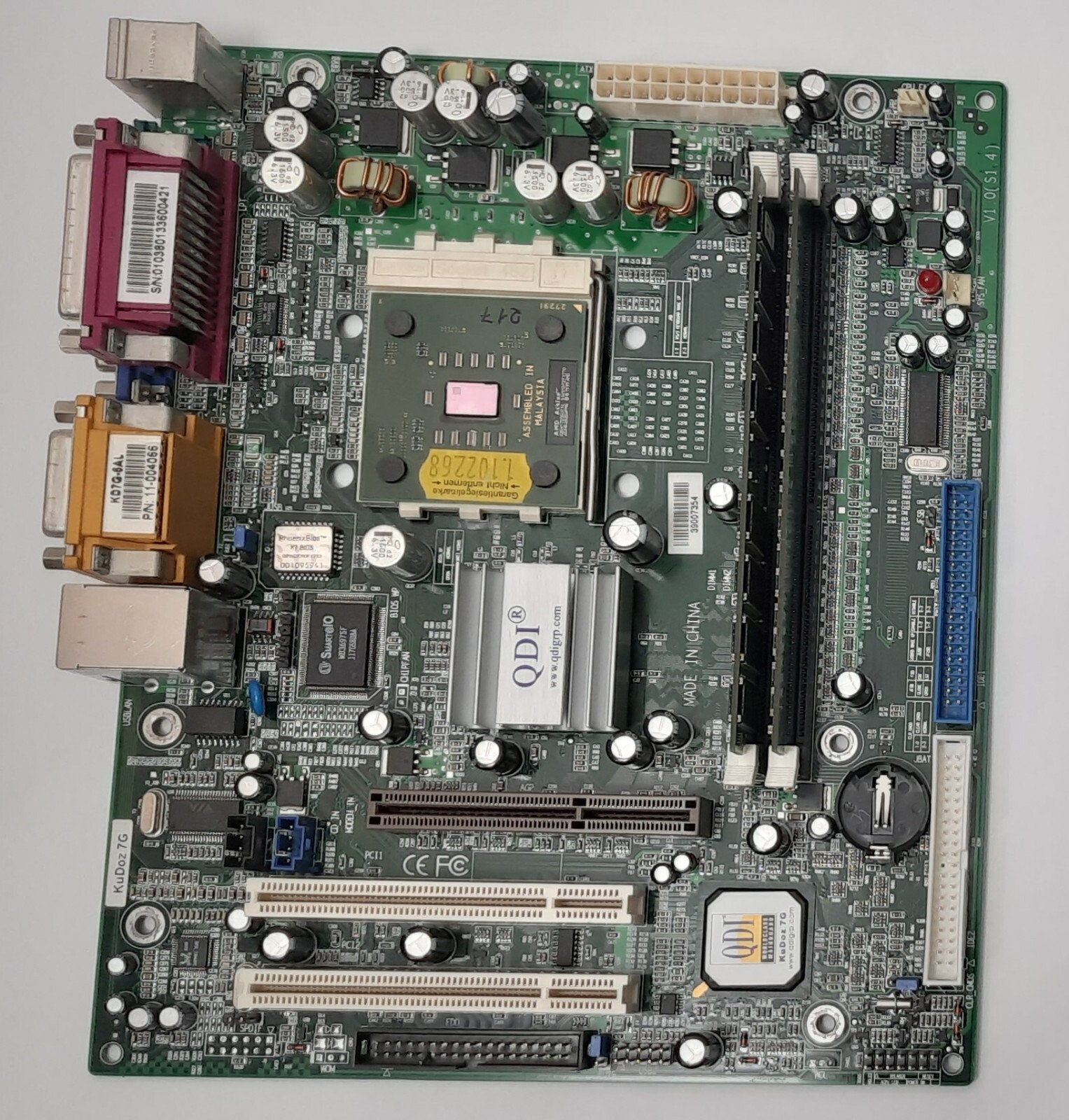 QDI KuDoz 7G Sockel A AGP retro Mainboard + AMD Athlon XP 1700+ + 512MB RAM