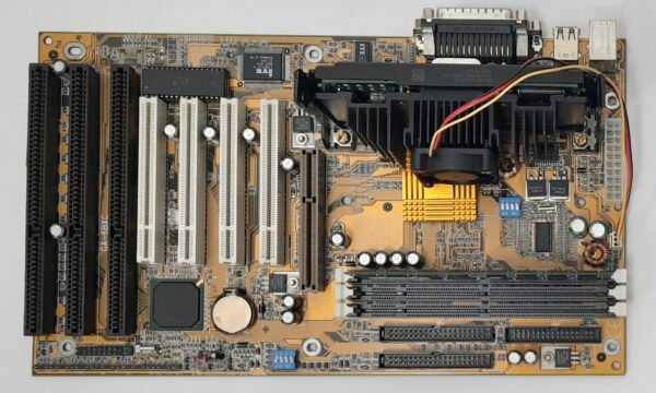 Gigabyte GA-6BXC Slot 1 AGP ISA retro Mainboard + Pentium III 500MHz + 128MB RAM