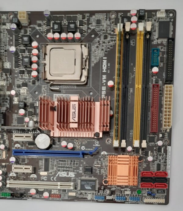ASUS P5E-VM HDMI Sockel 775 retro Mainboard + Intel Core 2 Duo E8500 + 2GB RAM - Image 3