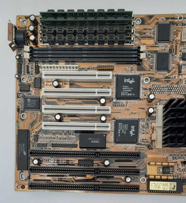 Gigabyte GA-586VX Sockel 7 ISA retro Mainboard + Cyrix 6X86L-PR150+ + 32MB RAM - Image 2