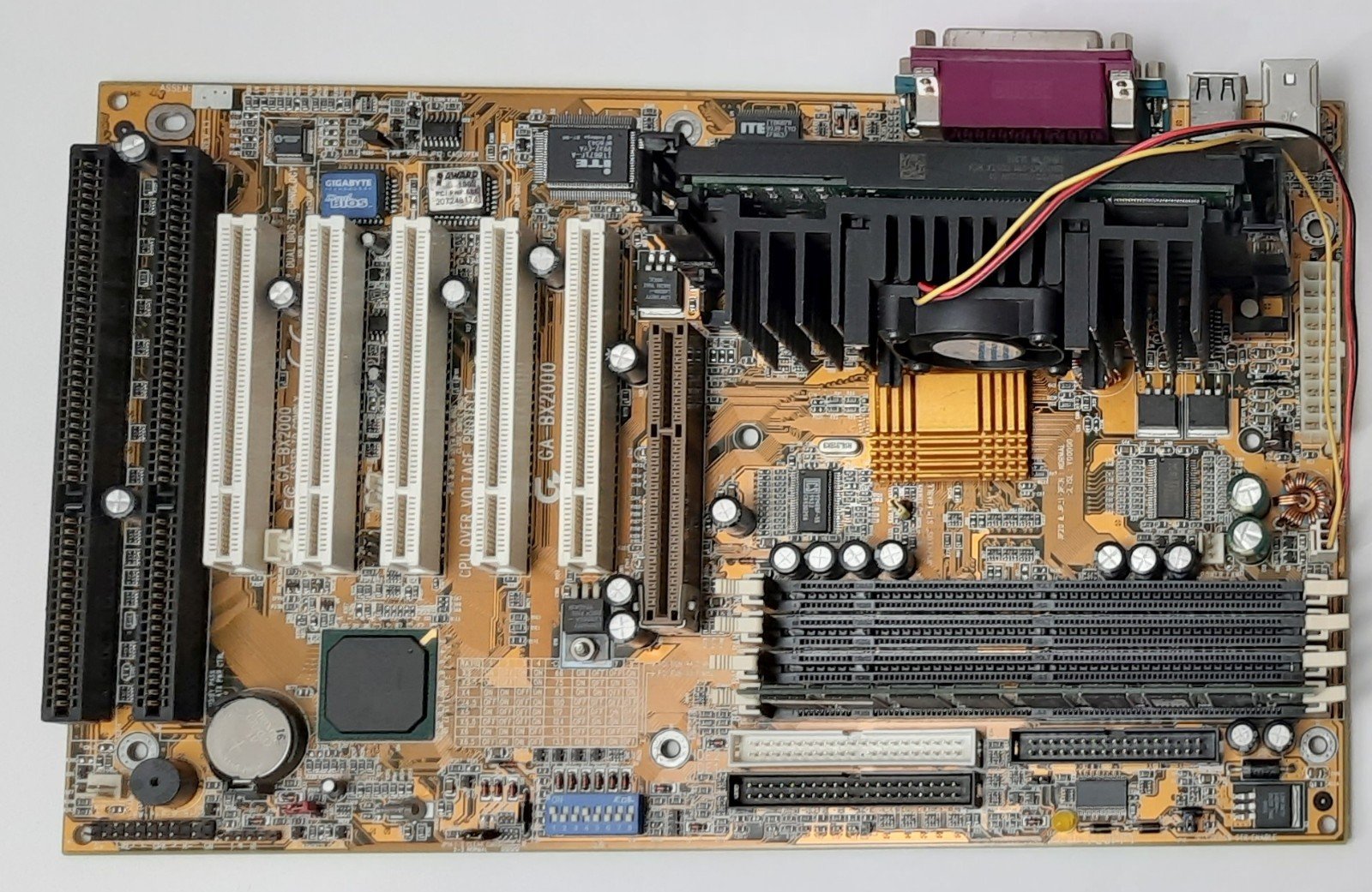 d301975f5b1e77339e5fa8e5e7e2c0d3