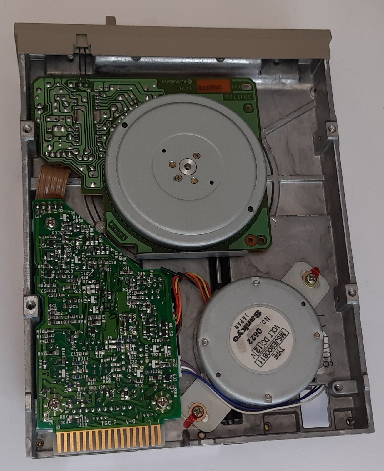 49f927ad9672488506bf900fbe40366e