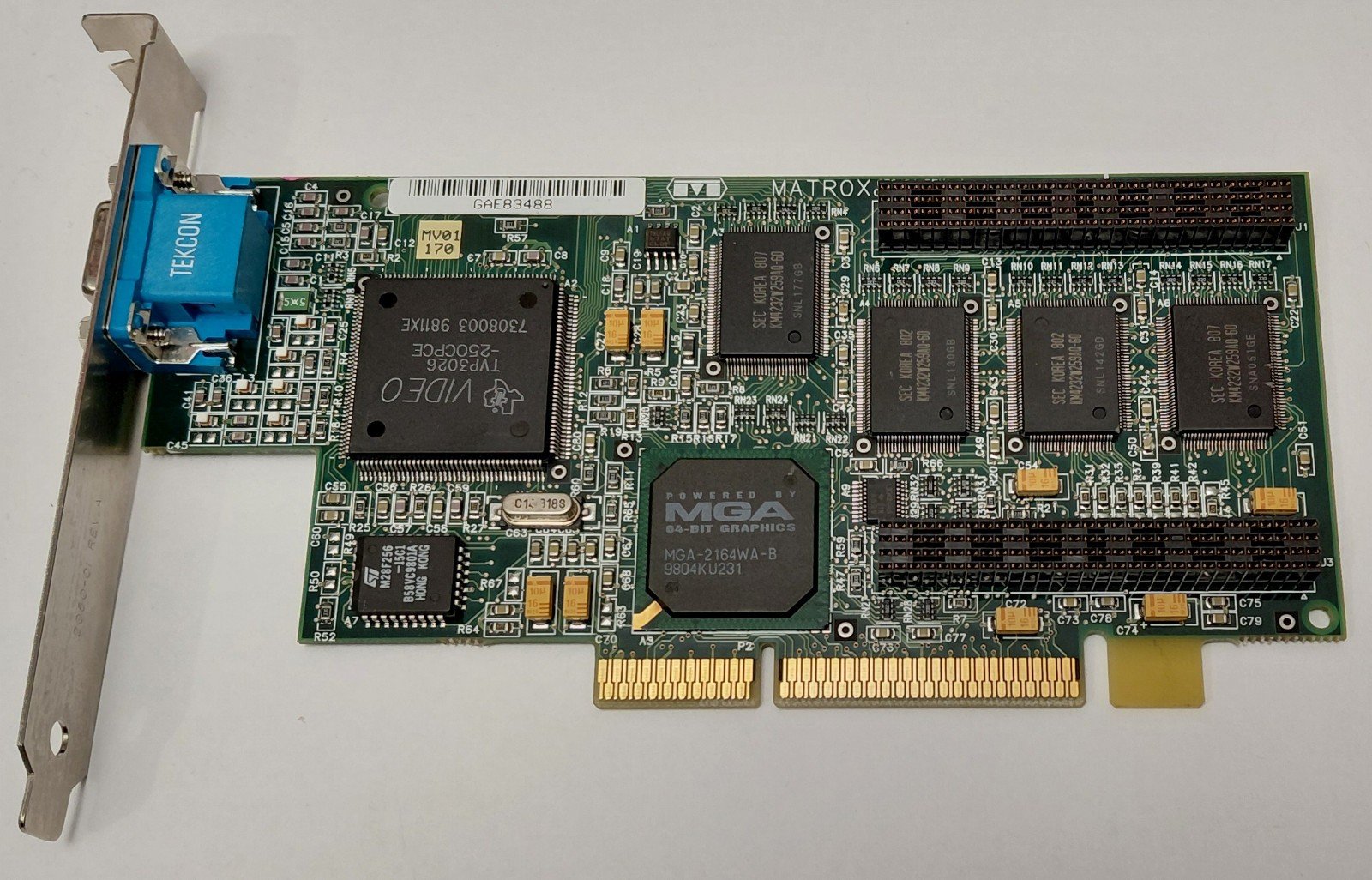 22f122e022f1d1c7f0a766b8ae9cf613