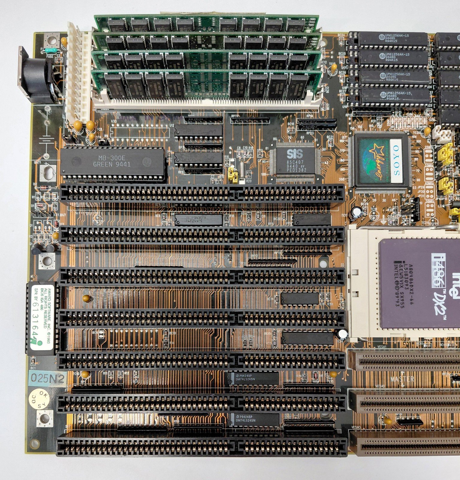 eeef75079aa162825e9f531a0048fdf9