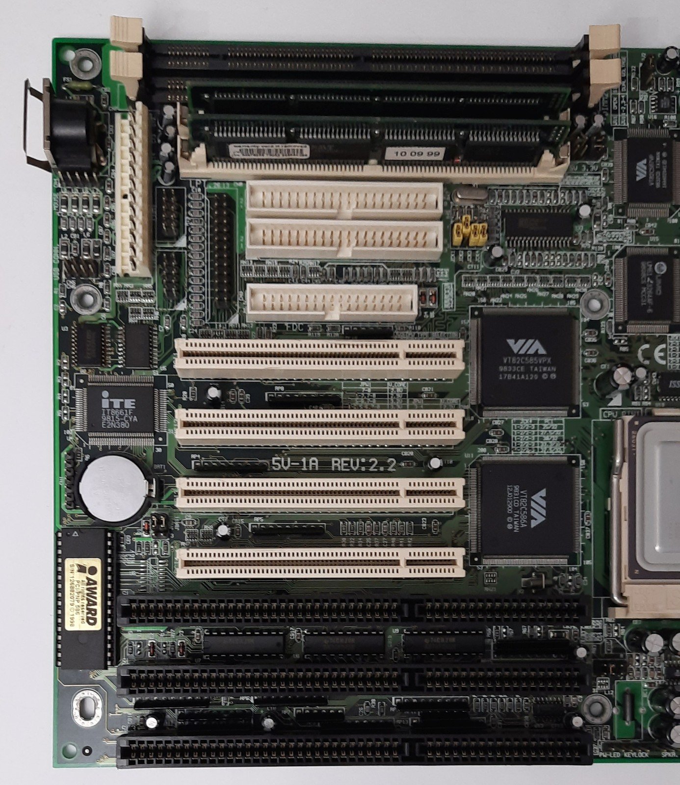 bf4b35d513cd5bdc6b2fc34eee0032e4