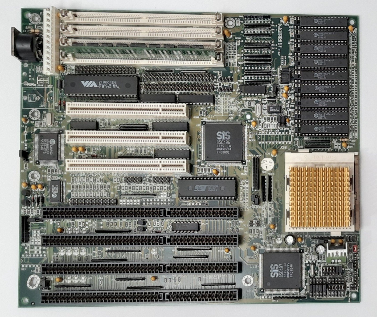 697b21cd3a54461d9cd5de98cc0b5b58