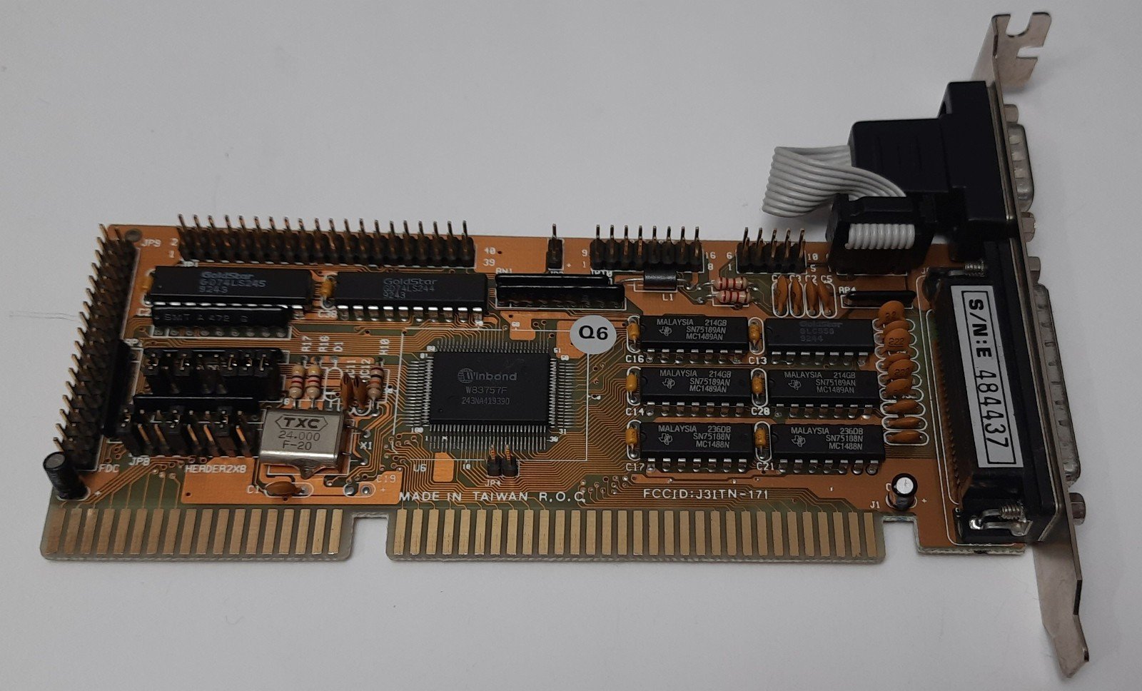 6c2f123ae97354d9c75d6a394a0eebb7