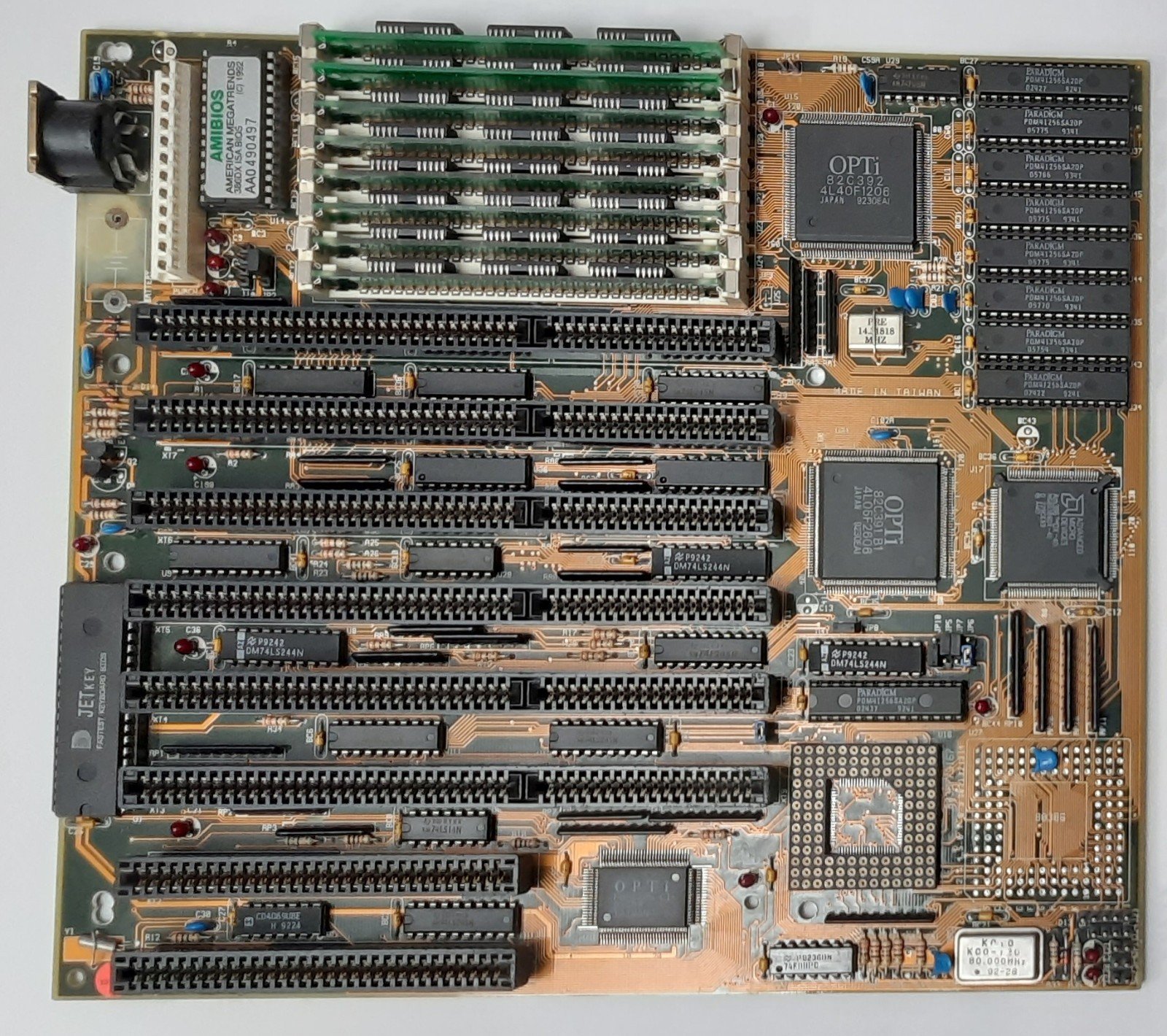 40148522def2a2815f08e8f22da93b60