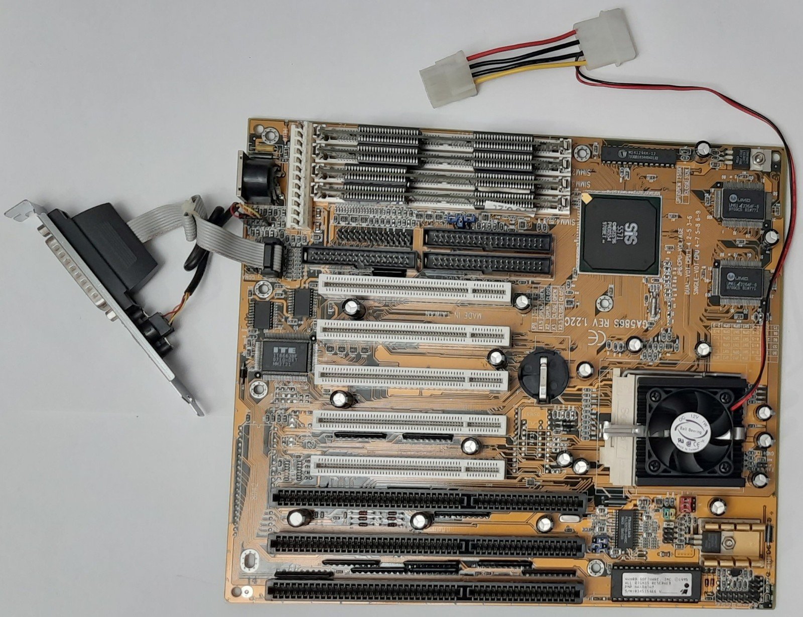 be6d1fe9d0540e767ab1c7a572efa6e9